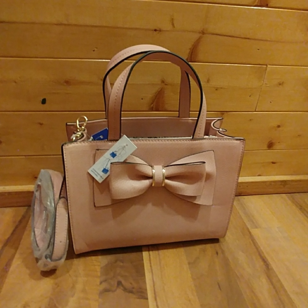 Elegant Pink Satchel with Bow Accent
